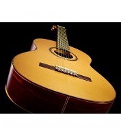 Classical guitar Ortega M9CS